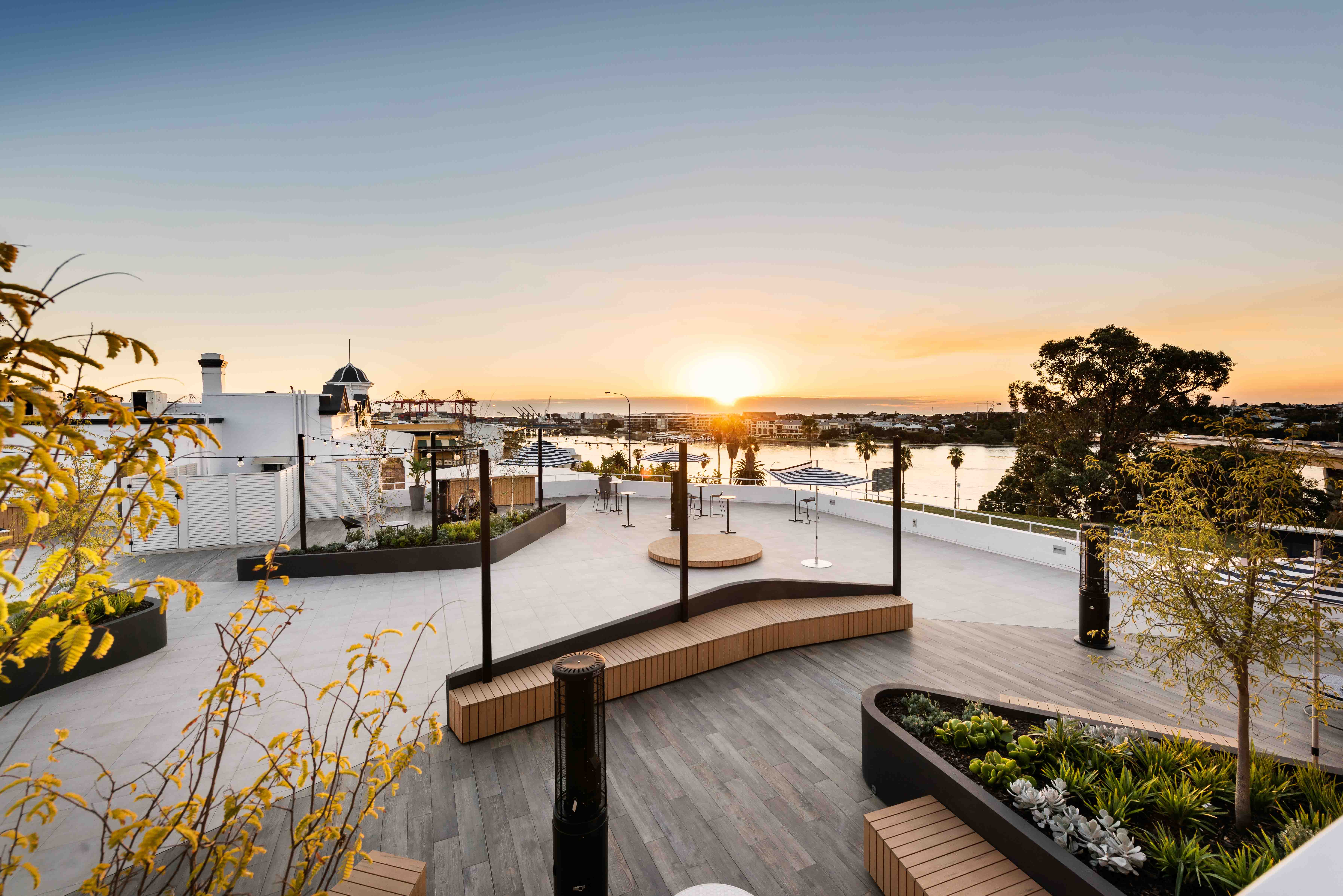 Tradewinds Hotel Fremantle WA 3