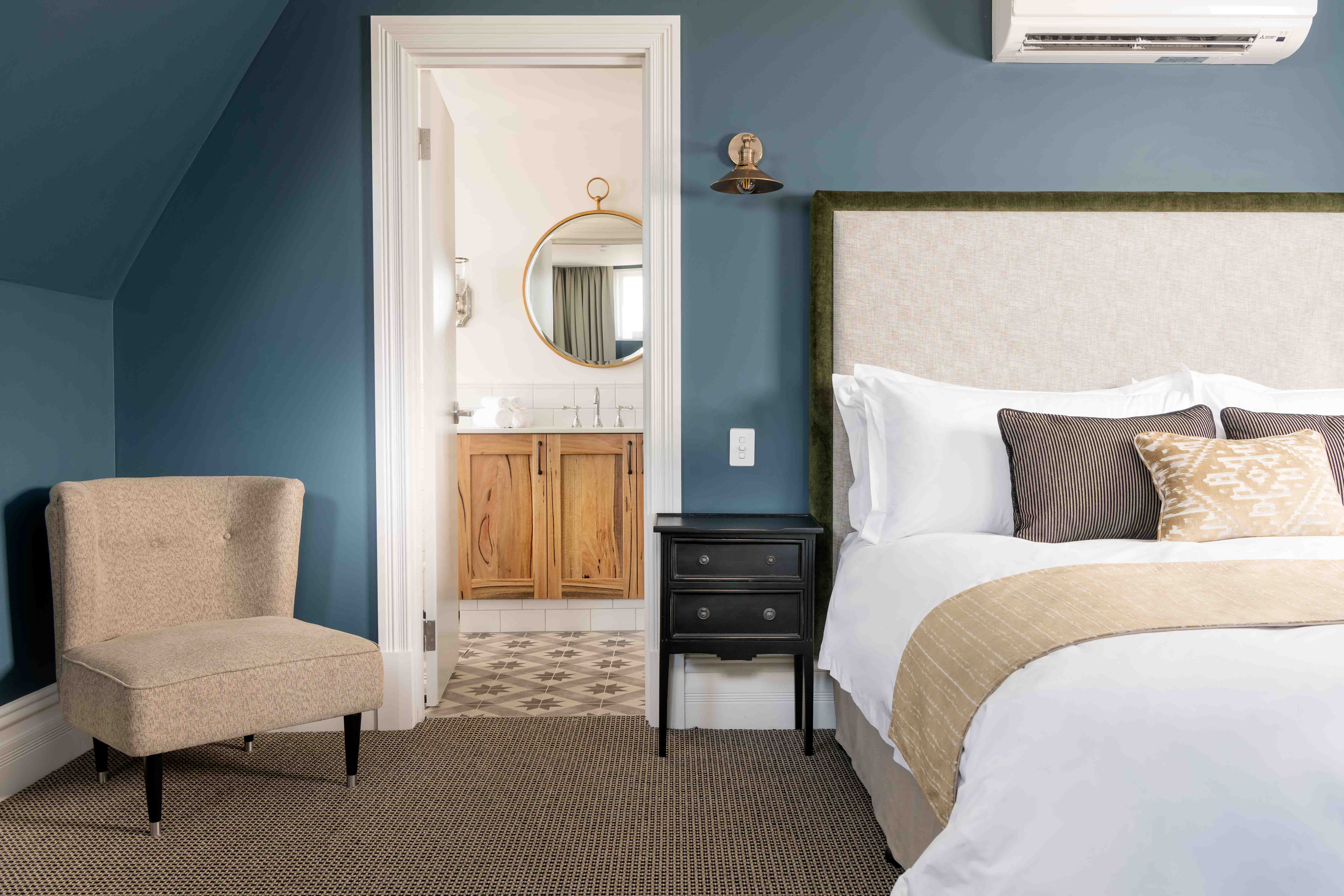 The National Hotel Fremantle WA 5